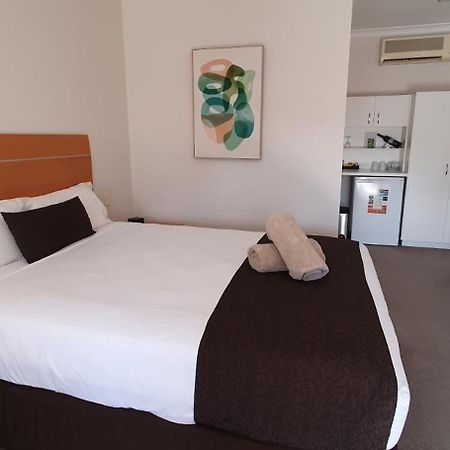 Golden Reef Motor Inn Bendigo Buitenkant foto
