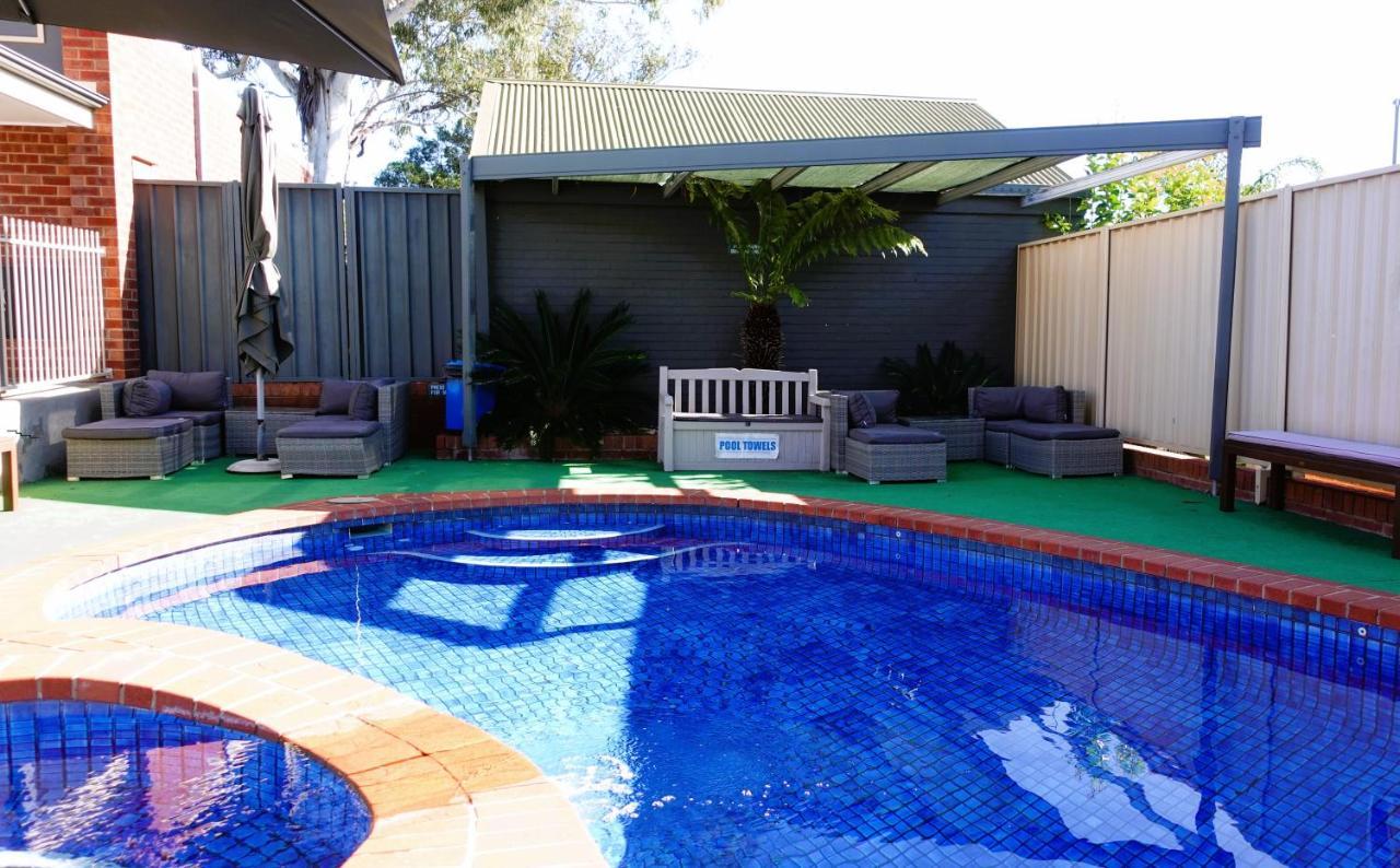Golden Reef Motor Inn Bendigo Buitenkant foto