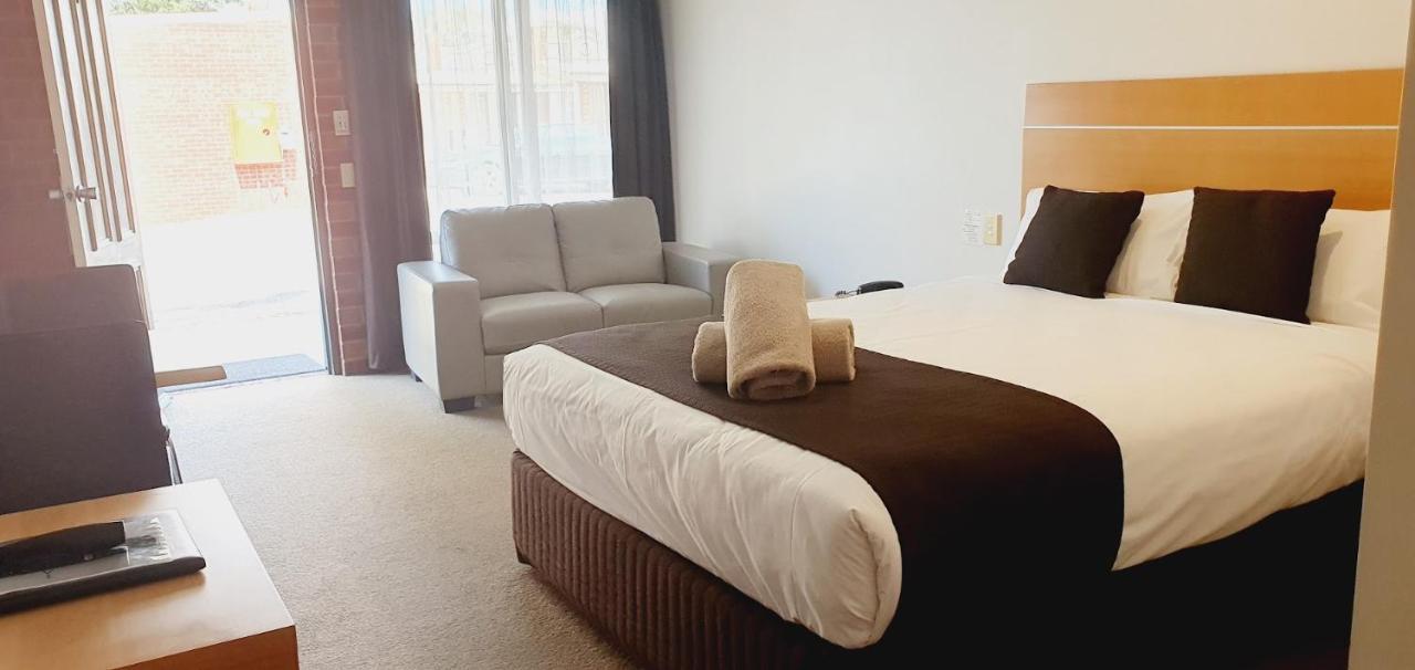 Golden Reef Motor Inn Bendigo Buitenkant foto