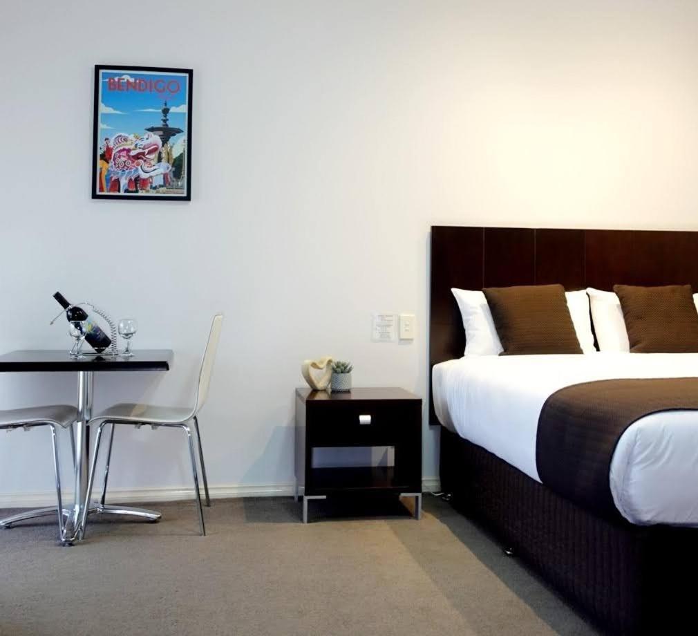 Golden Reef Motor Inn Bendigo Buitenkant foto